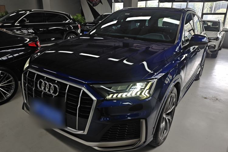 Used Audi Q7 2020 55 TFSI quattro S line sports model