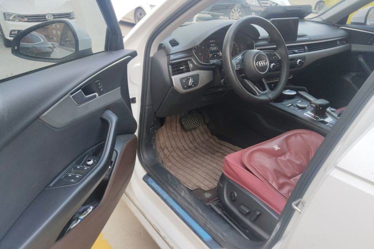 Used Audi A4L 2019 40 TFSI Ambition Version China V Driver Seat