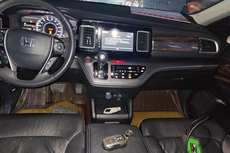 Used Honda Elysion 2016 2.4L Luxury Edition