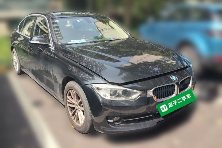 Used BMW 3 Series 2013 320Li Fashion Model Front Right 45 Deg