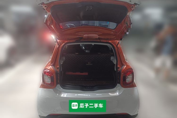 Used smart forfour 2016 1.0L 52 kW Dynamic Edition