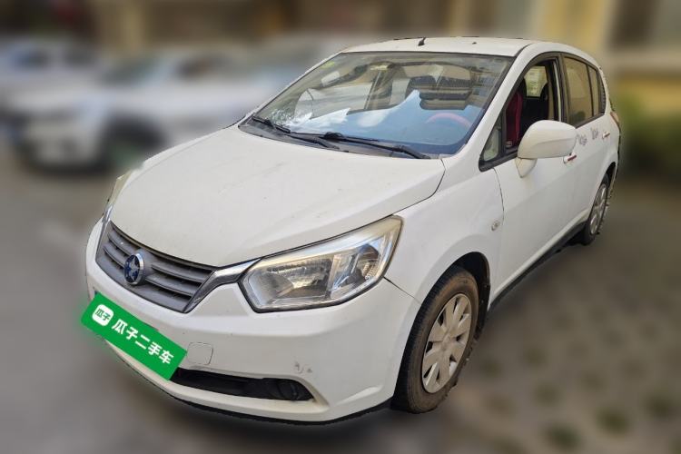 Used Venucia R50 2014 1.6L Automatic Splendid Edition