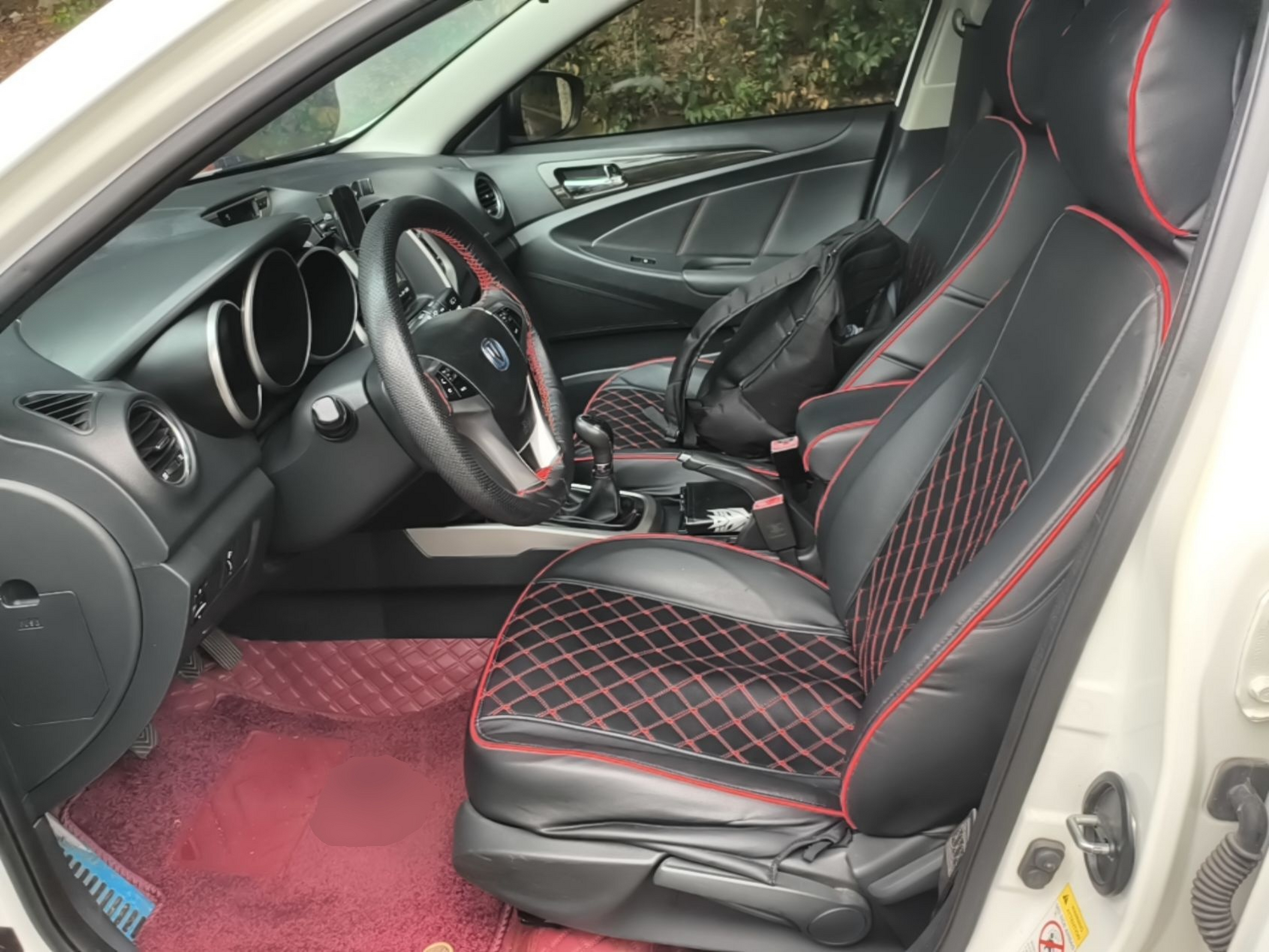 Interior delantero