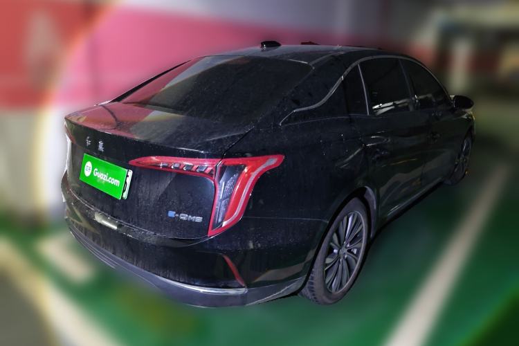 Used Hongqi E-QM5 2022 431 km Charge & Enjoy Edition