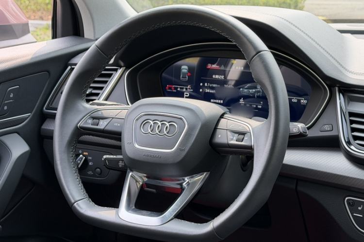 Used Audi Q5L 2022 40T Luxury Dynamic Model
