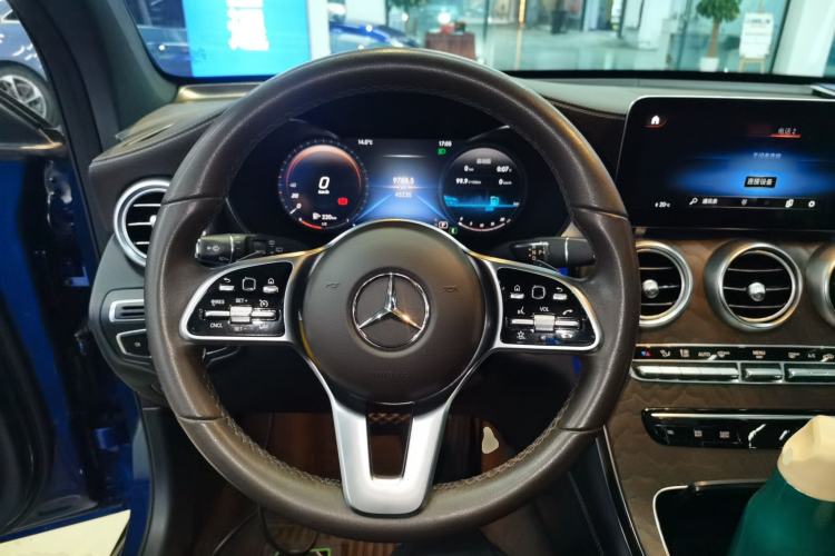 Used Mercedes-Benz GLC 2020 Facelifted GLC 260 L 4MATIC Dynamic Edition