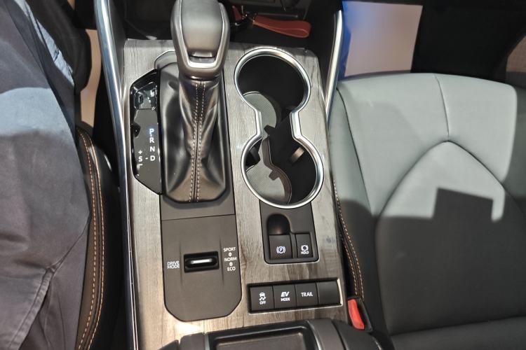 Used Toyota Crown Kluger 2024 2.5L HEV Four-Wheel Drive Premium Edition