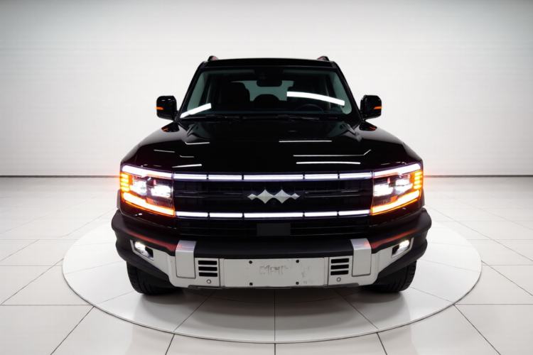 Used Formula Leopard 5 2023 Navigator Edition
