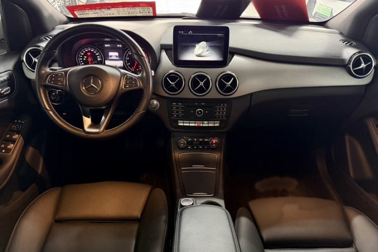Used Mercedes-Benz B-Class 2016 B 200 Exclusive Edition
