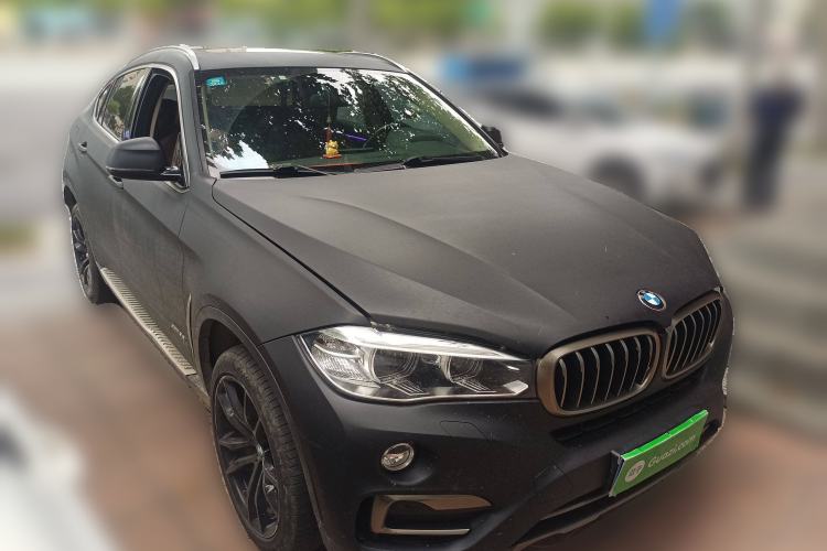 Used BMW X6 2017 xDrive28i Front Right 45 Deg