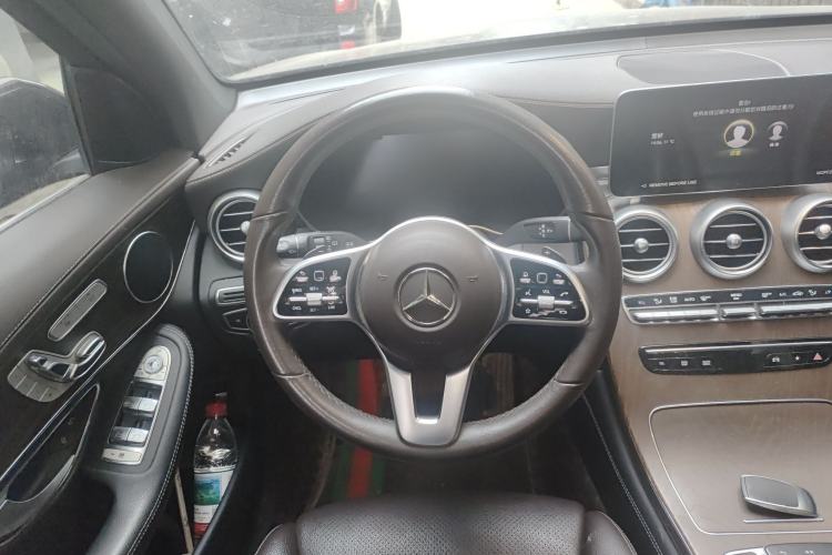 Used Mercedes-Benz GLC 2022 GLC 260 L 4MATIC Luxury Model Steering Wheel
