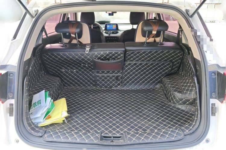 Used Baojun 510 2017 1.5L Automatic Fashion Model