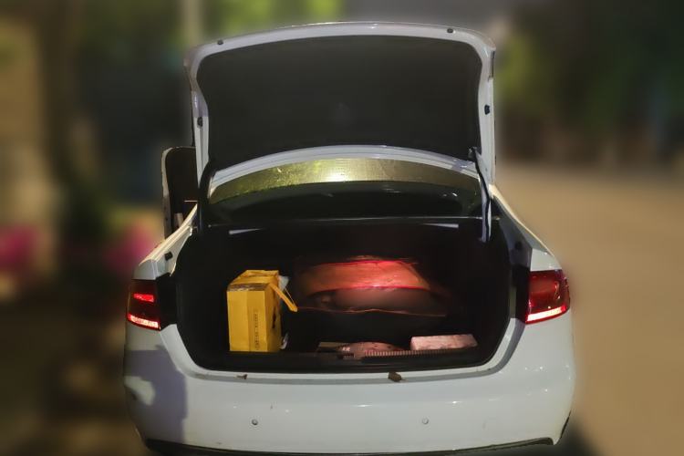 Used Audi A4L 2011 2.0 TFSI Technology Edition Trunk