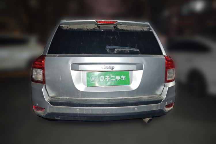 Used Jeep Compass 2011 2.4L Four-wheel Drive Classic Upgrade Edition
