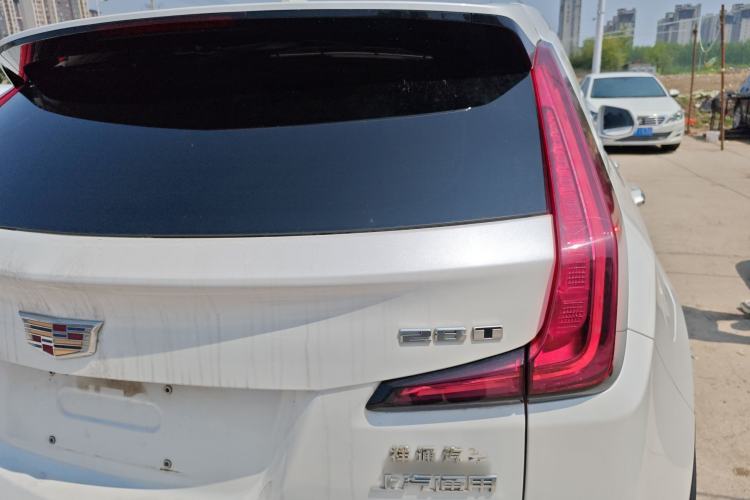 Used Cadillac XT4 2021 28T Two-Wheel Drive Luxury Version Right Rear Taillight