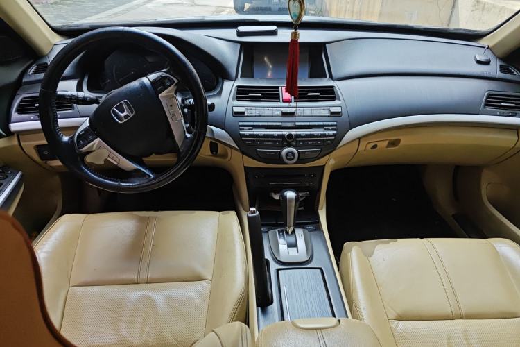 Used Honda Crosstour 2012 2.4L Luxury Edition
