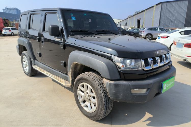 Used BAIC Off-Road BJ40 2017 40L 2.3T Automatic All-Wheel Drive Ring of the Tower Champion Edition
