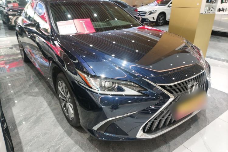 Used Lexus ES 2021 200 Excellence Edition