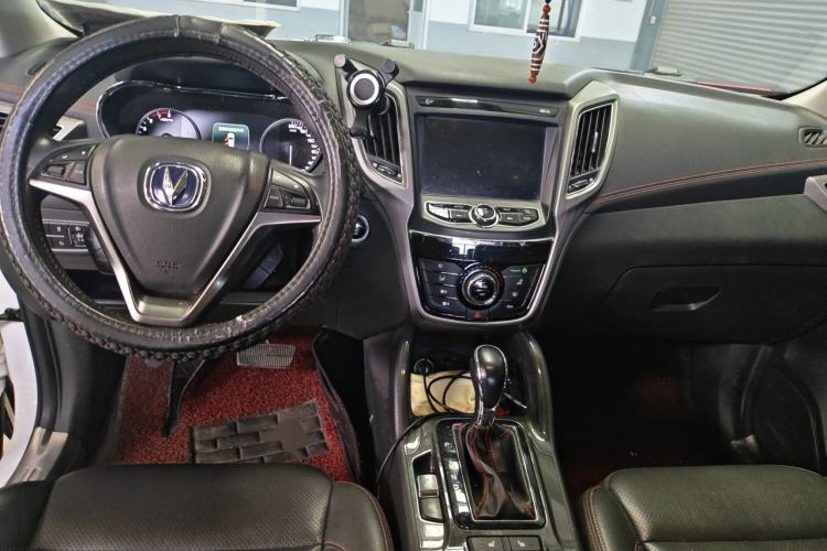 Used CHANGAN CS75 2017 Shangkui Edition 1.5T Automatic Sharp Model
