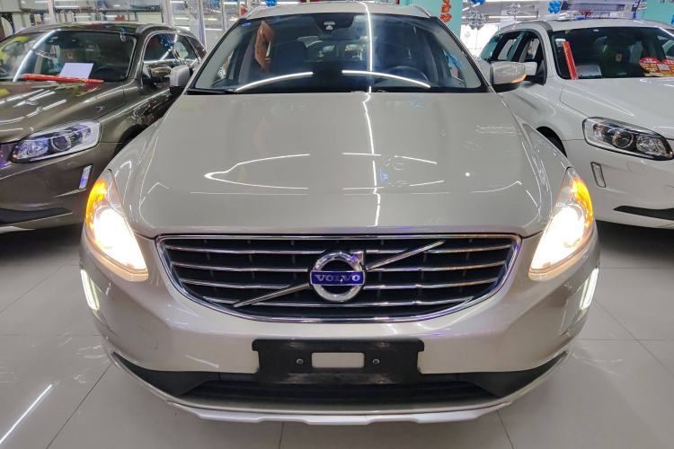 Used Volvo XC60 2017 T5 Smart Upgrade Edition
