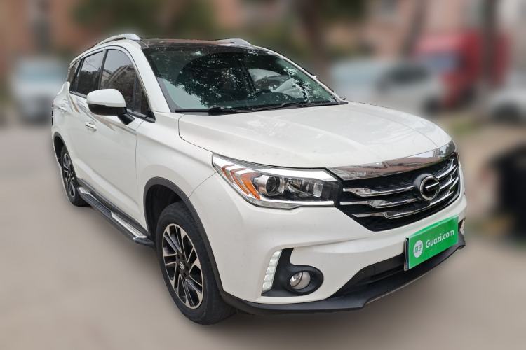 Used GAC Trumpchi GS4 2015 200T Manual Elite Edition Front Right 45 Deg