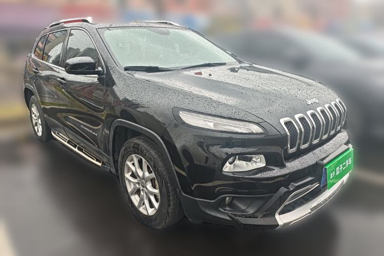 Used Jeep Cherokee 2016 2.4L Professional Smart Version