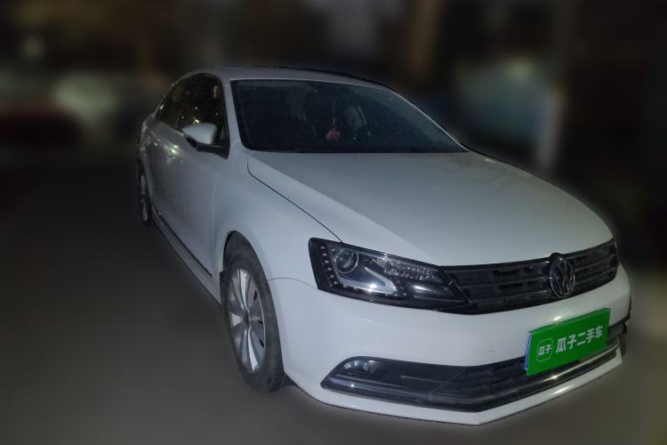 Used Volkswagen Sagitar 2015 230TSI Automatic Comfort Version