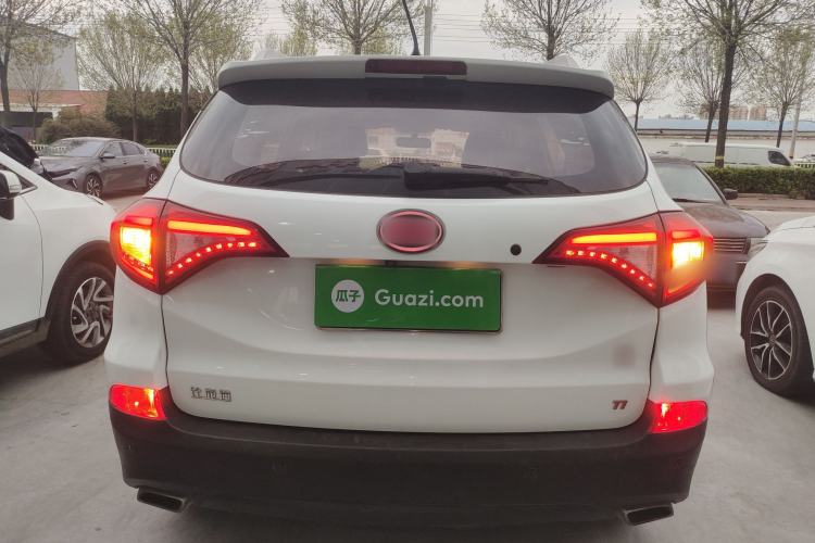 Used BYD Song 2016 GaiShi Edition 1.5TI Manual Elite Model Rear