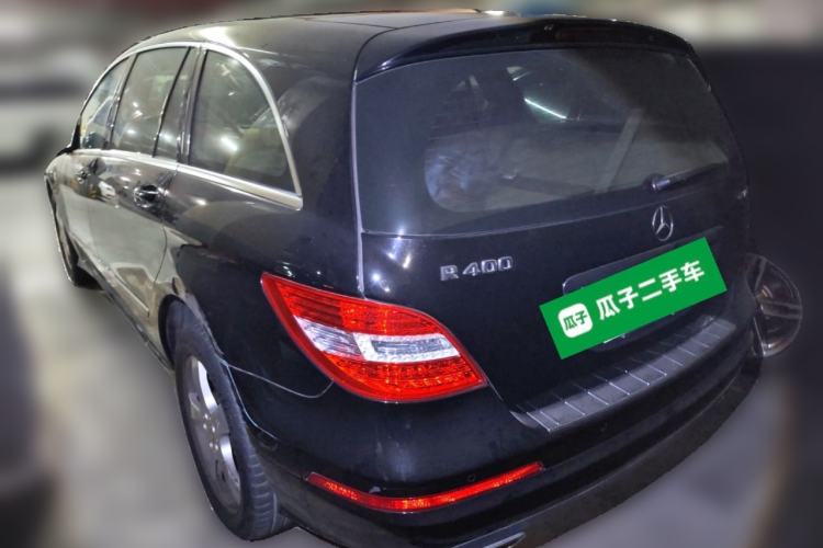 Used Mercedes-Benz R-Class 2014 R 400 4MATIC Business Model Rear Left 45 Deg