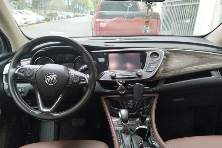 Used Buick Envision 2017 28T Four-Wheel Drive Elite Model Center Console