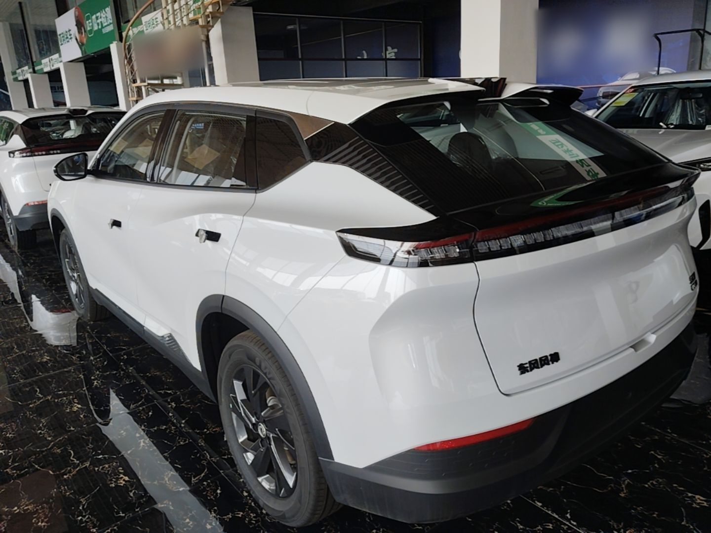 Dongfeng Aeolus SKY EV01 2025 530 km AIR Elite Edition — снимка 4
