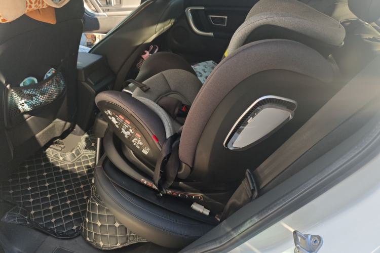 Used Land Rover Discovery Sport 2019 240 PS SE Version China V Standard