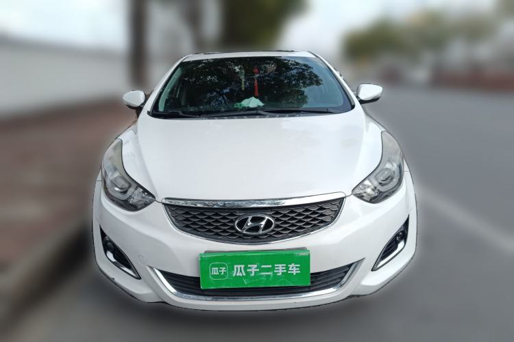 Used Hyundai Elantra (5th Generation / Langdong) 2016 1.6L Automatic Smart Version