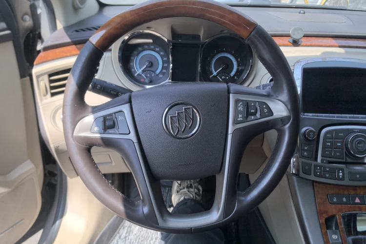 Used Buick LaCrosse 2012 2.4L SIDI Haoya Edition