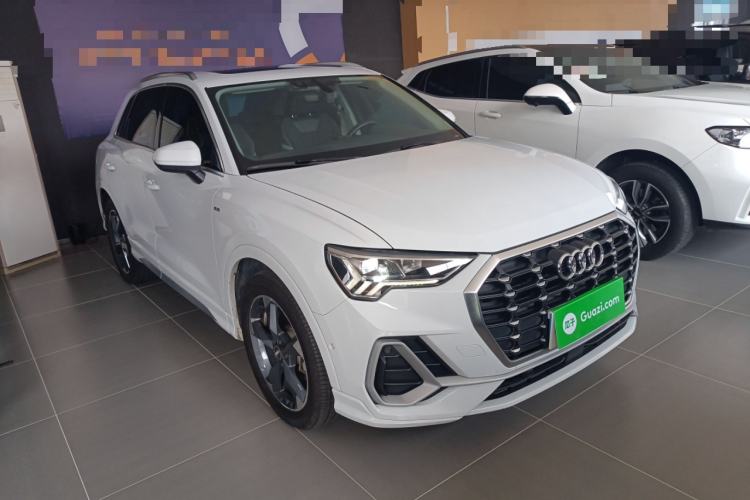 Used Audi Q3 2021 35 TFSI Fashion Dynamic Model