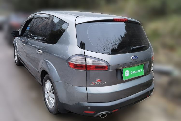Used Ford S-MAX 2008 2.3L 7-Seater Luxury Version
