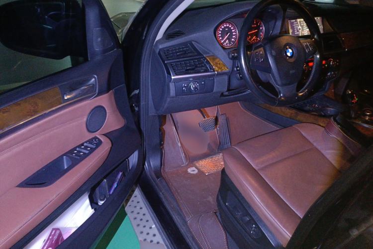 Used BMW X5 2011 xDrive35i Leading Model
