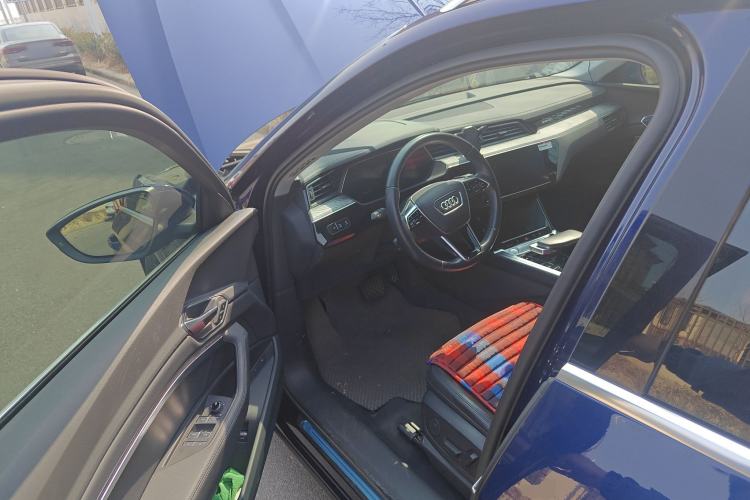 Used Audi e-tron 2019 55 quattro Fashion Edition
