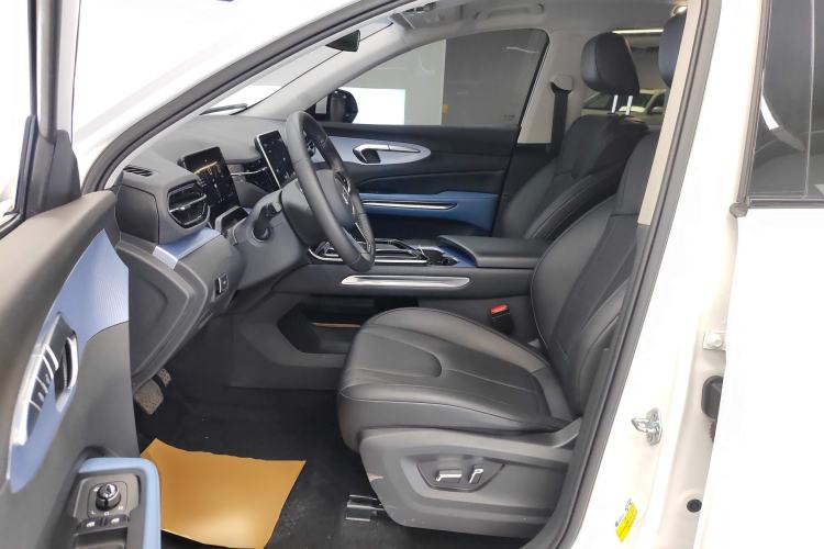 Used Bestune T90 2023 2.0T Automatic Luxury Edition
