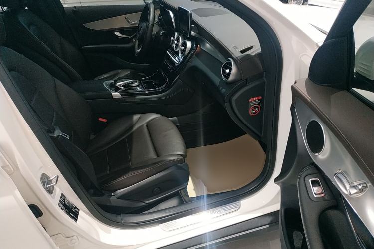 Used Mercedes-Benz GLC 2019 GLC 200 L 4MATIC
