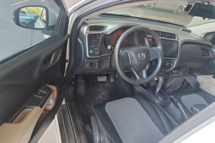 Used Honda City 2015 1.5L CVT Comfort Version
