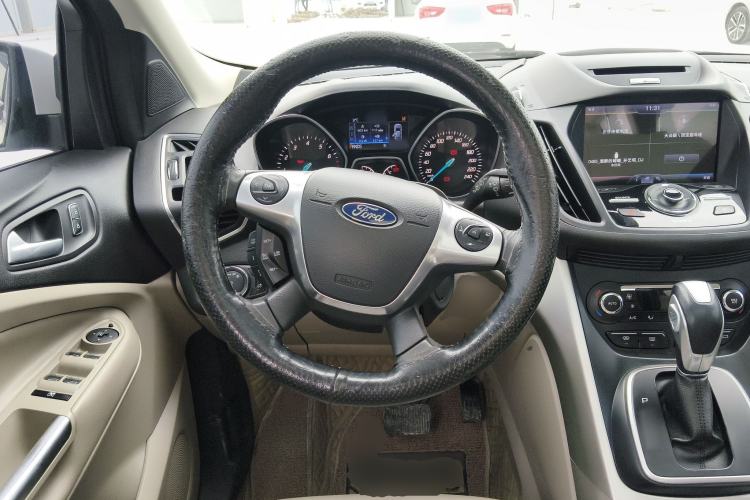 Used Ford Kuga 2013 2.0L GTDi Four-Wheel Drive Premium Model Steering Wheel