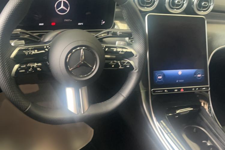 Used Mercedes-Benz C-Class 2024 Second Facelift C 260 L Sport Edition Steering Wheel