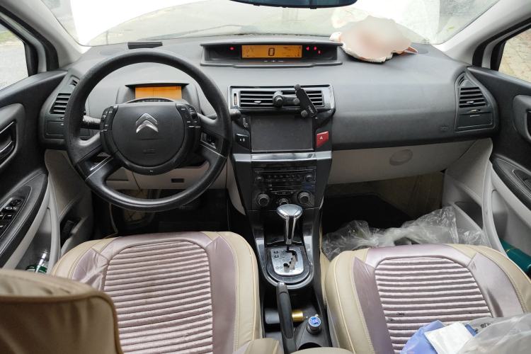 Used Citroen C-Quatre 2012 Sedan 1.6L Automatic Prestige Model Center Console