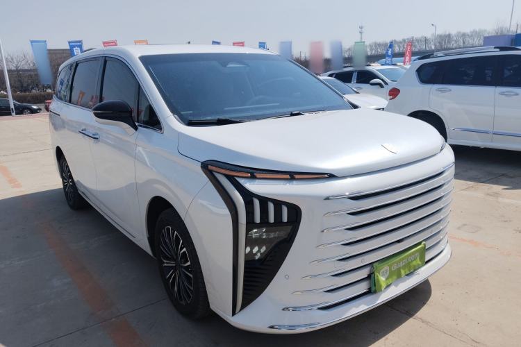 Used FORTHING Xinghai V9 2024 1.5TD 200km Qingyunti Series Premium Version Front Right 45 Deg