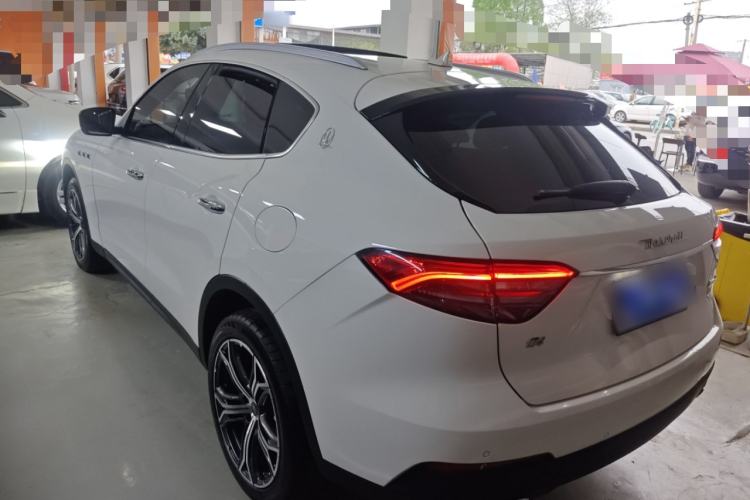 Used Maserati Levante 2021 3.0T Standard Edition Exterior 2