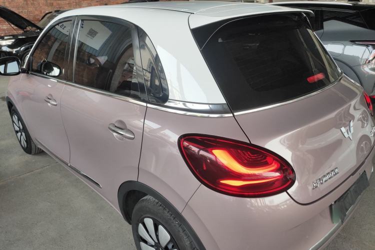 Used Wuling Bingo 2023 203km Comfort Edition Rear Left 45 Deg