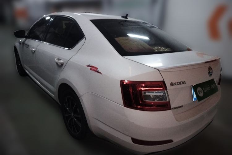 Used Skoda Octavia 2017 TSI280 DSG Smart Drive Edition
