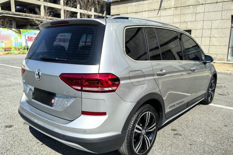 Used Volkswagen Touran 2018 Volkswagen Touran L 280TSI DSG Boundary Edition 7 Seats China VI Standard Exterior 12