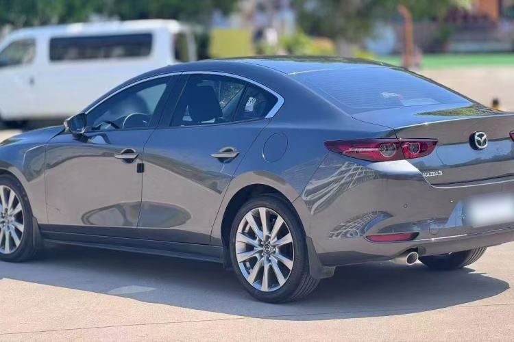 Used Mazda Mazda 3 Axela 2021 2.0L Automatic ZhiXuan Edition
